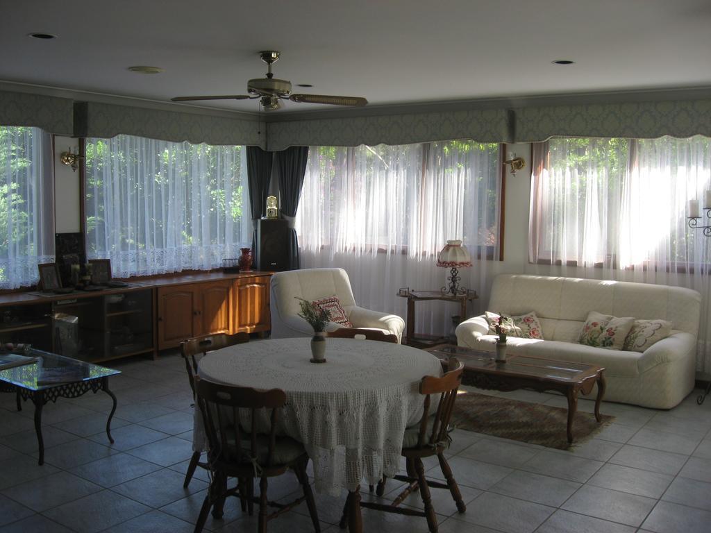 Chalet Swisse Spa Malua Bay Bagian luar foto